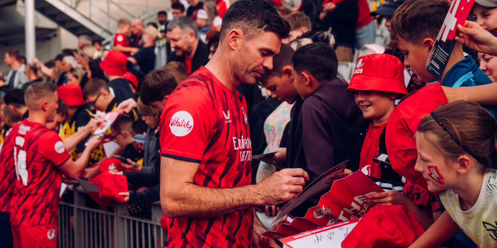 Lancashirecricketclub Lightningvspitfires Webresolution Webresolution 060925 MANCPHOTO372