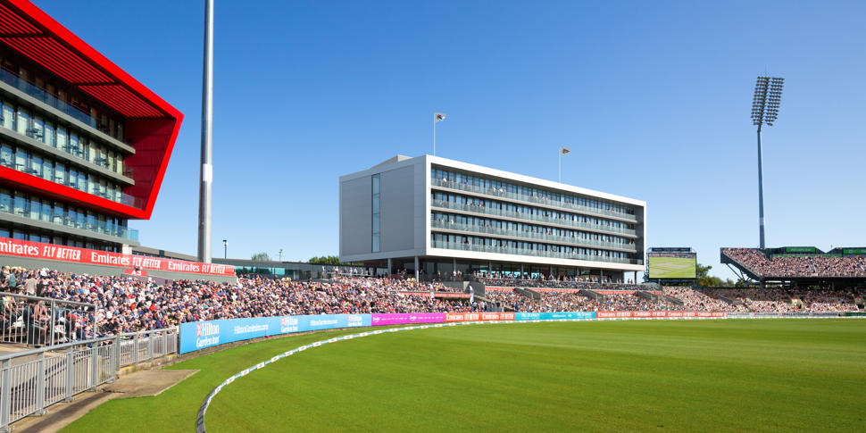 Lancashire Cricket Club View04 Issue03